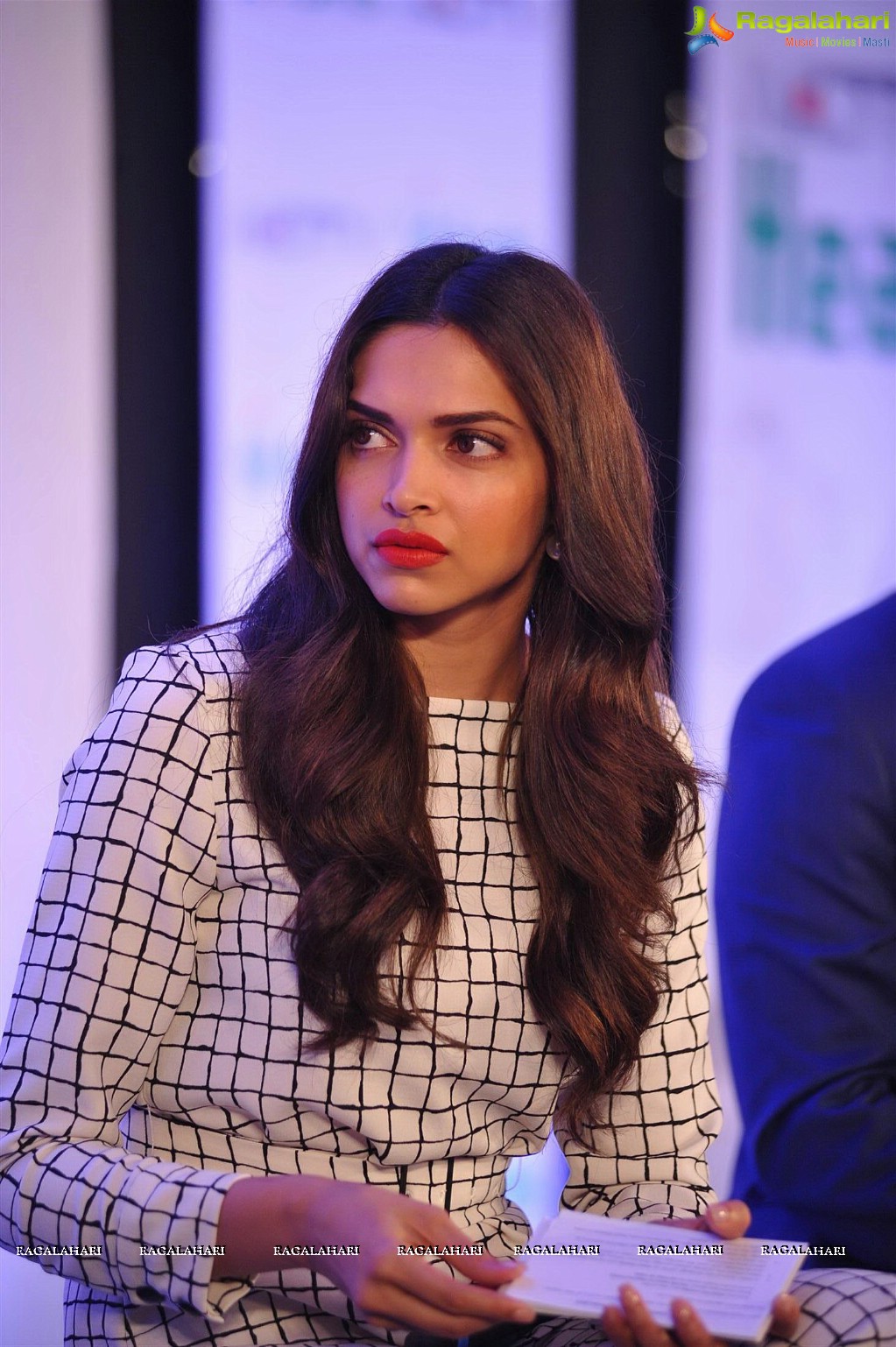 Deepika Padukone Launches NDTV and Fortis Healthcare 4U Campaign