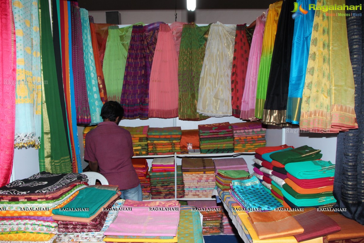 Hastashilpi - Silk India Expo Launch by Abhinav Sardhar Patel and Madhulagna Das