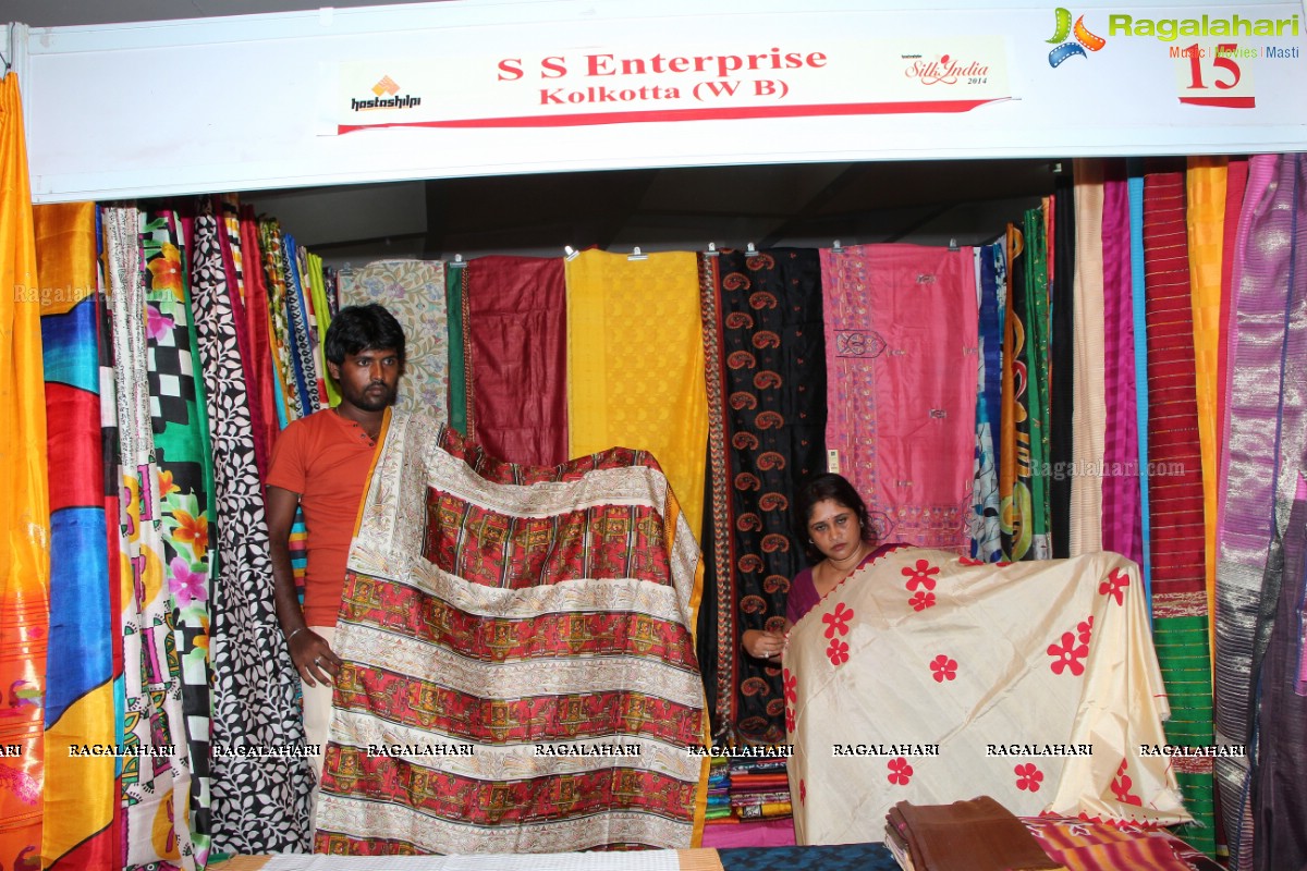 Hastashilpi - Silk India Expo Launch by Abhinav Sardhar Patel and Madhulagna Das