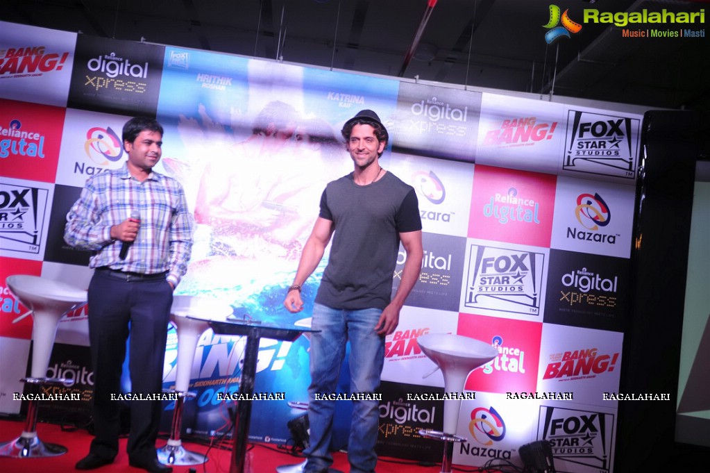 Hrithik Roshan launches Bang Bang Mobile Game