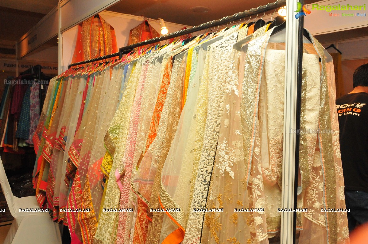 Petals Exhibition and Sale at Taj Krishna, Hyderabad (Sep. 19, 2014)