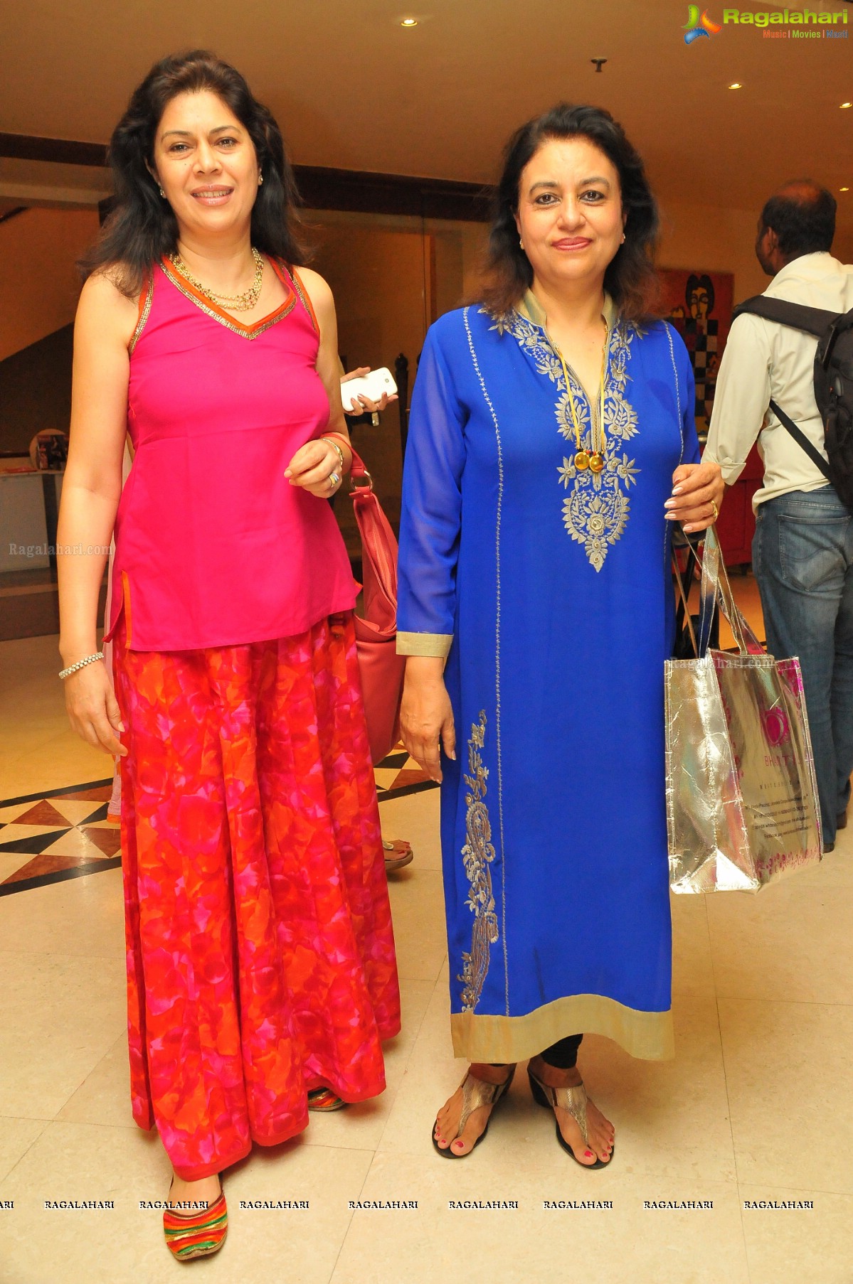 Petals Exhibition and Sale at Taj Krishna, Hyderabad (Sep. 19, 2014)