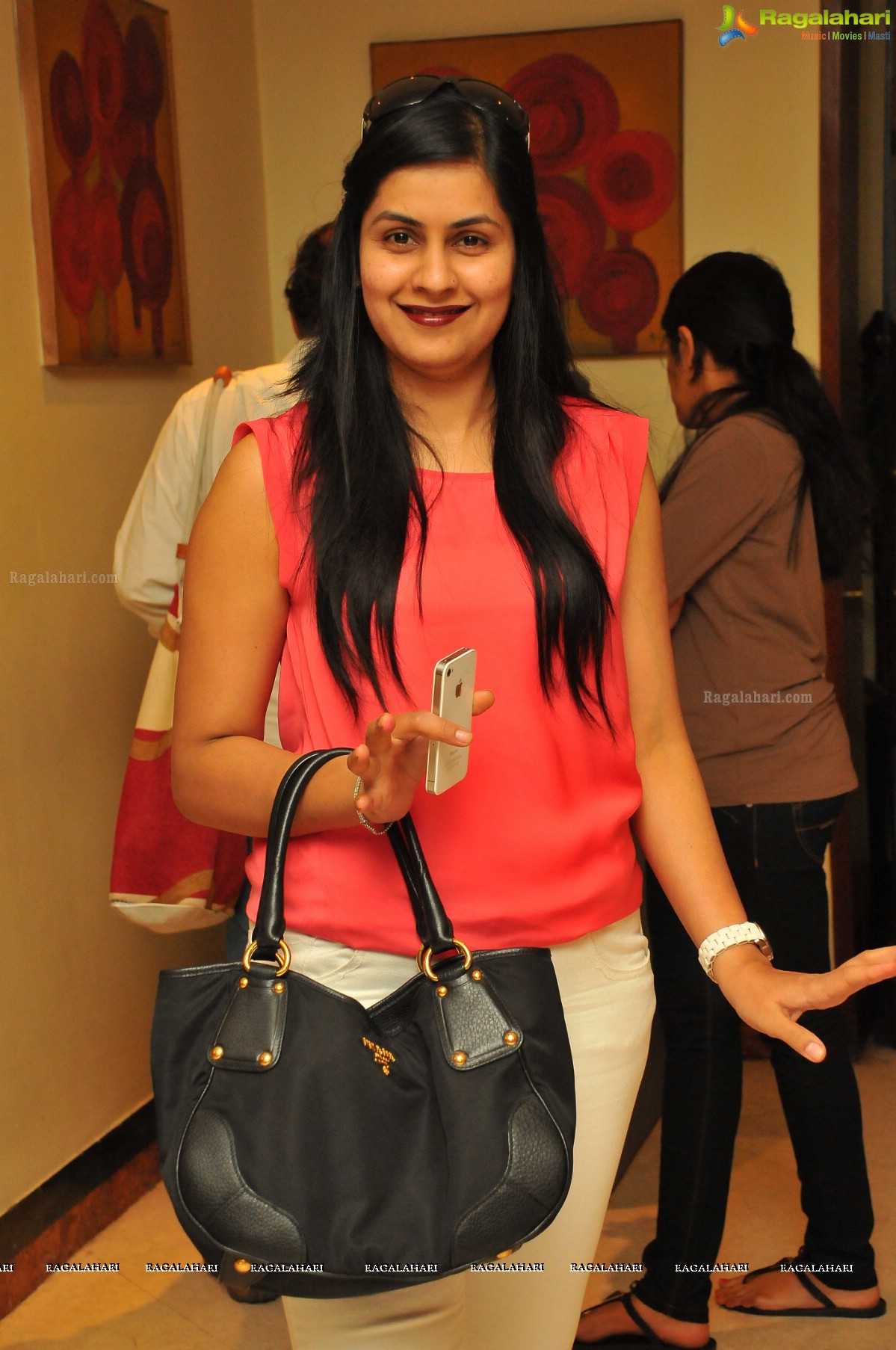 Petals Exhibition and Sale at Taj Krishna, Hyderabad (Sep. 19, 2014)