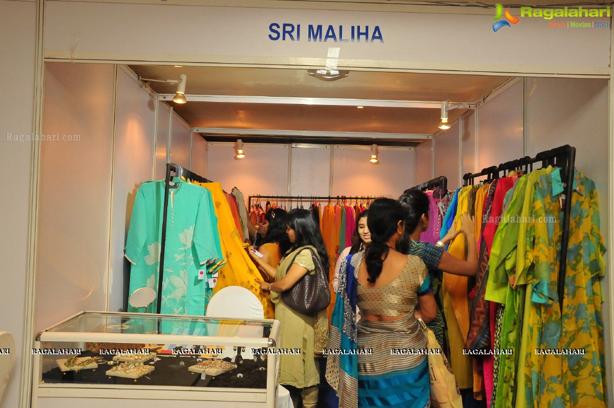 Petals Exhibition and Sale at Taj Krishna, Hyderabad (Sep. 19, 2014)