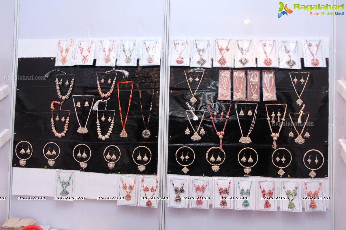 Exhibition cum Sale of Jute Decorative Products 