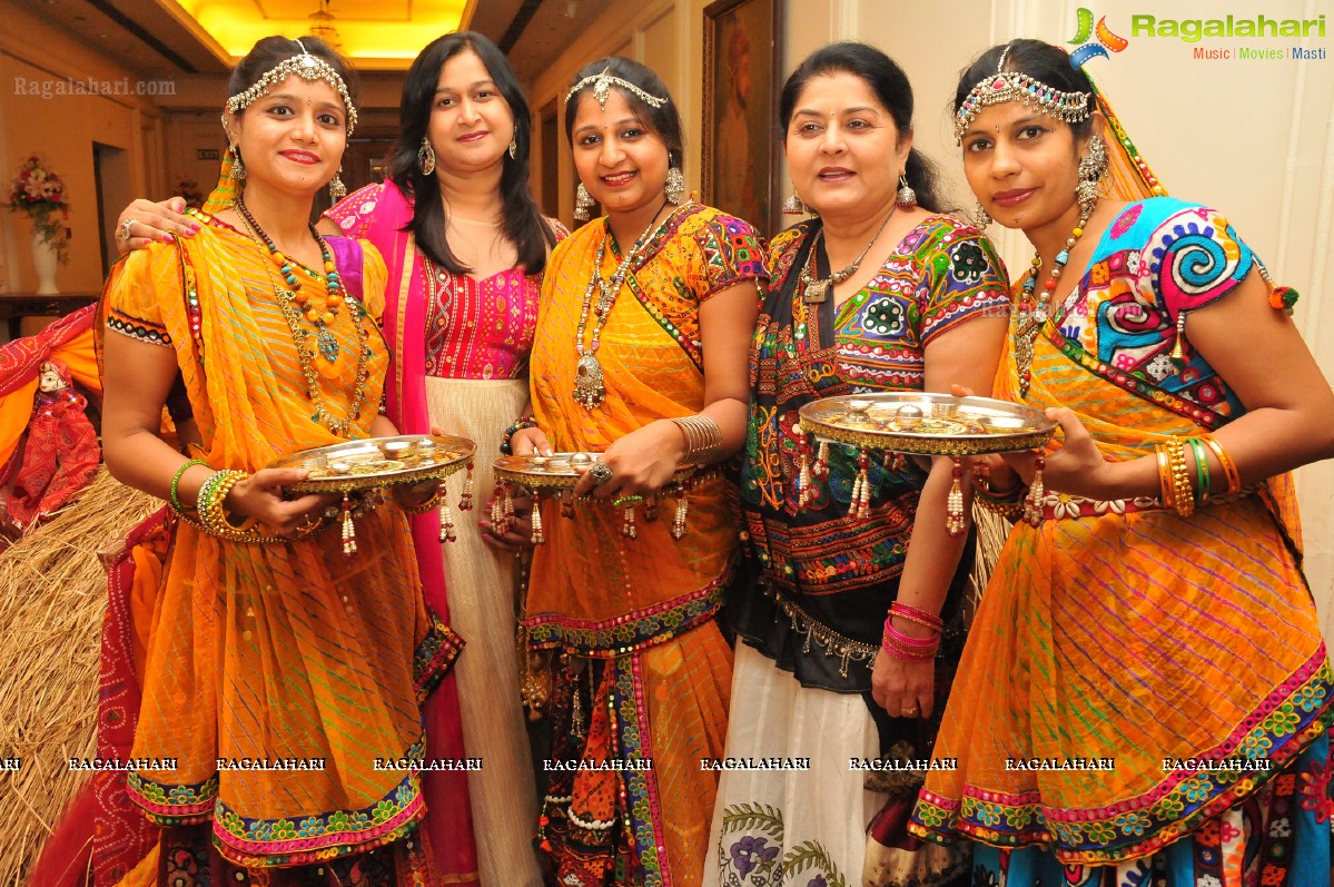 Kakatiya Ladies Club Dandiya Masti 2014