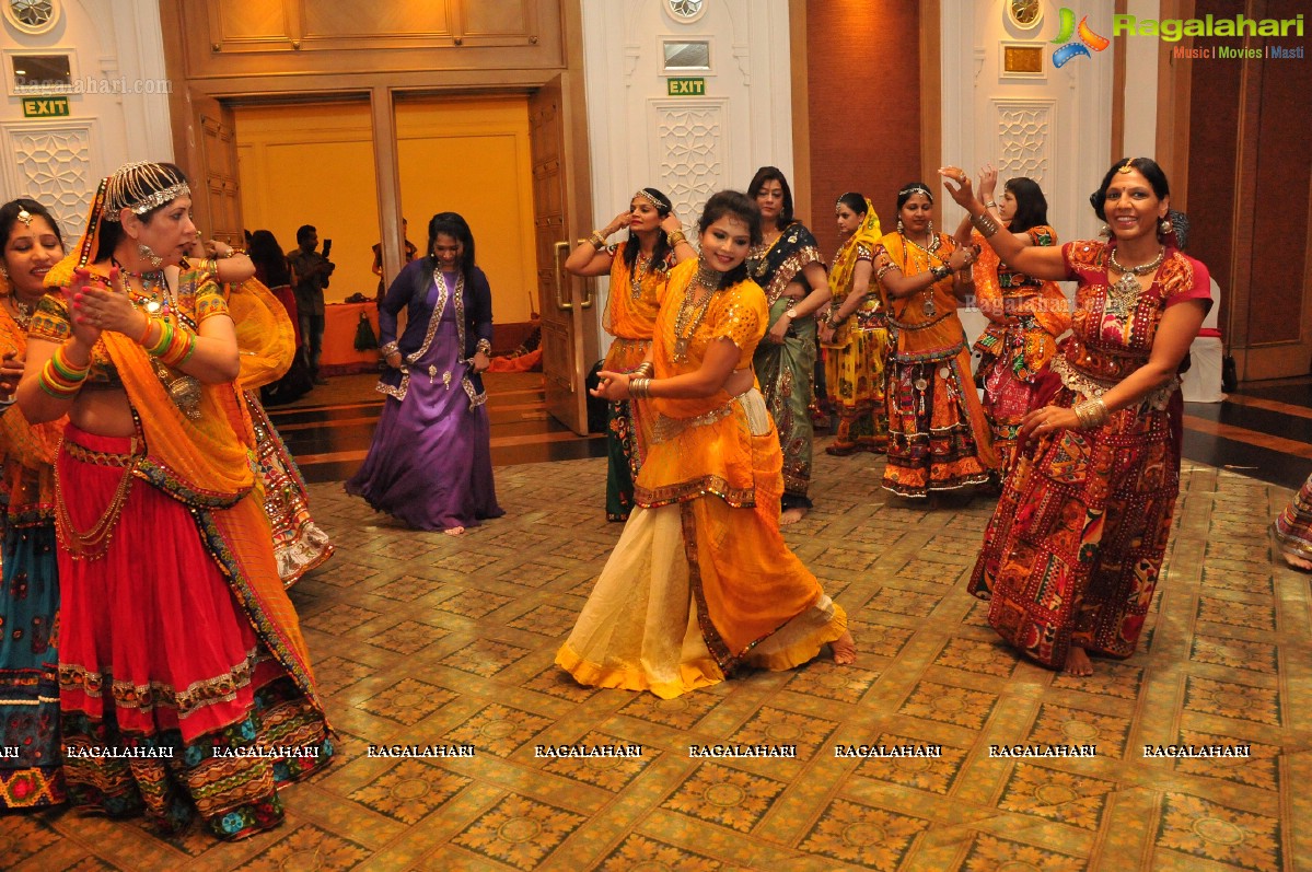 Kakatiya Ladies Club Dandiya Masti 2014