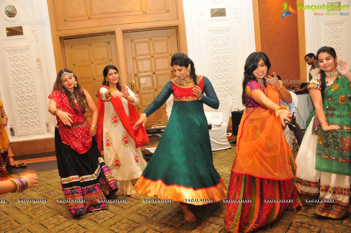 Kakatiya Ladies Club Dandiya Masti 2014