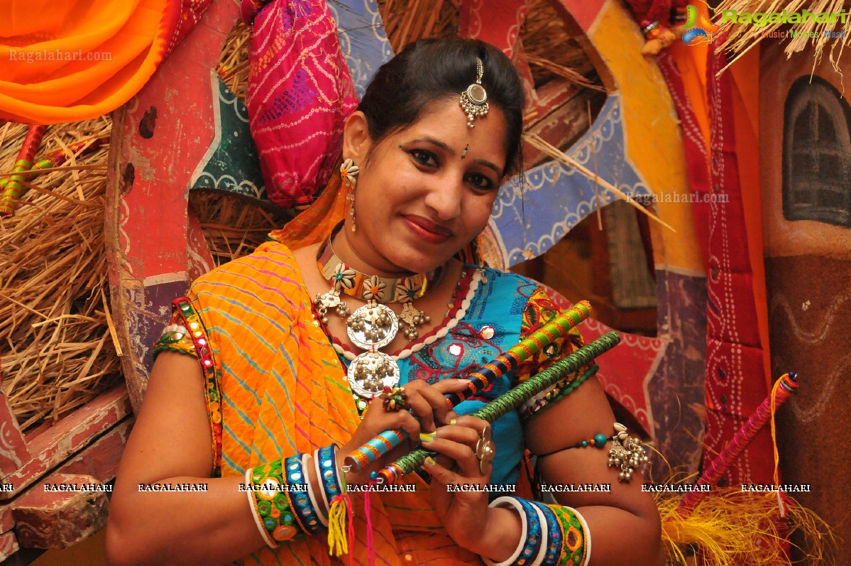 Kakatiya Ladies Club Dandiya Masti 2014