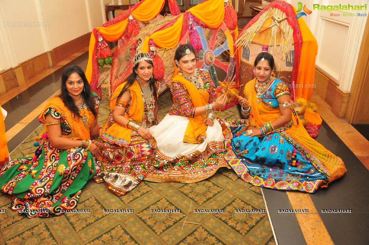 Kakatiya Ladies Club Dandiya Masti 2014