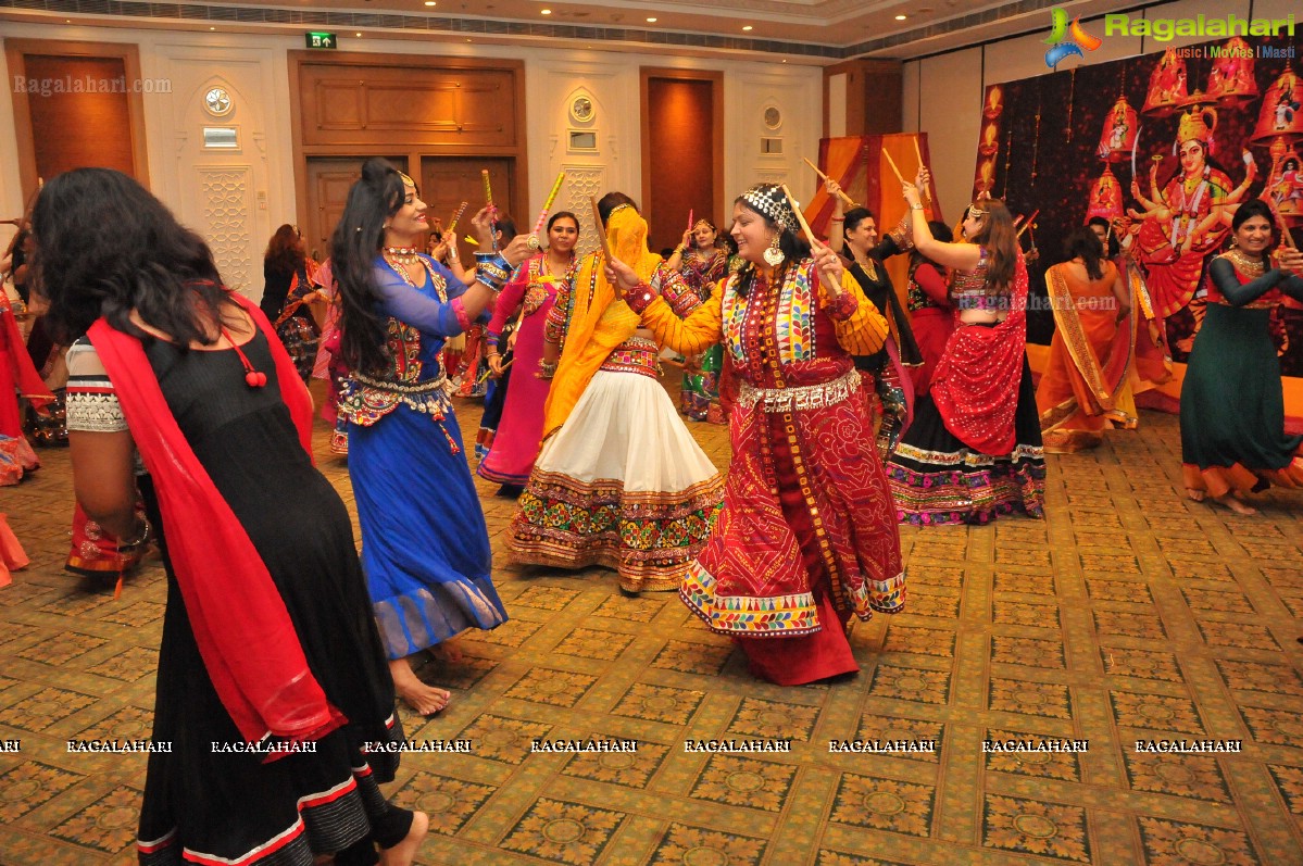 Kakatiya Ladies Club Dandiya Masti 2014