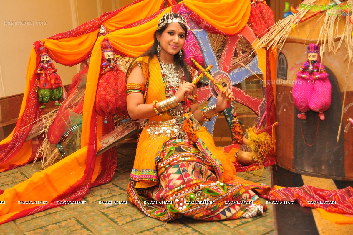 Kakatiya Ladies Club Dandiya Masti 2014