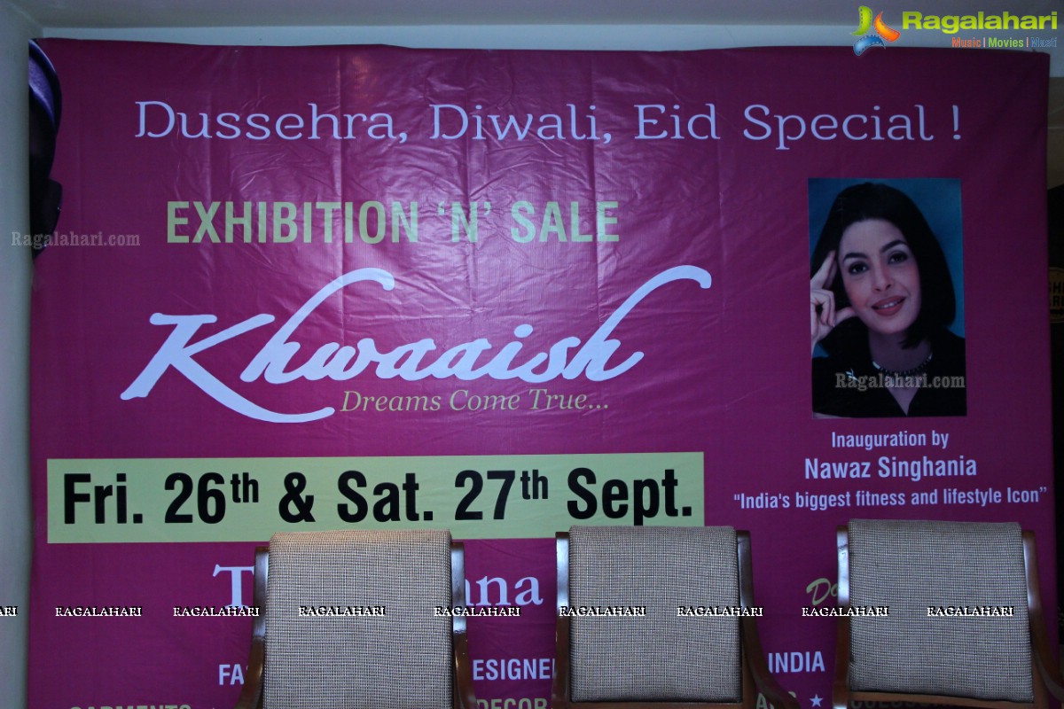 Nawaz Singhania inaugurates Khwaaish Exhibition (Sept. 2014)