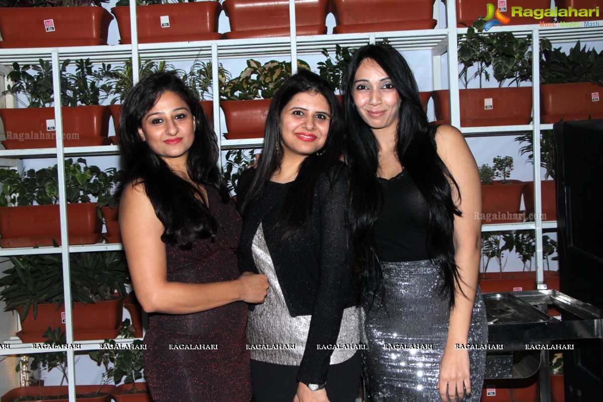Shimmery n Starry Night - Hosted by Sunil and Sonia
