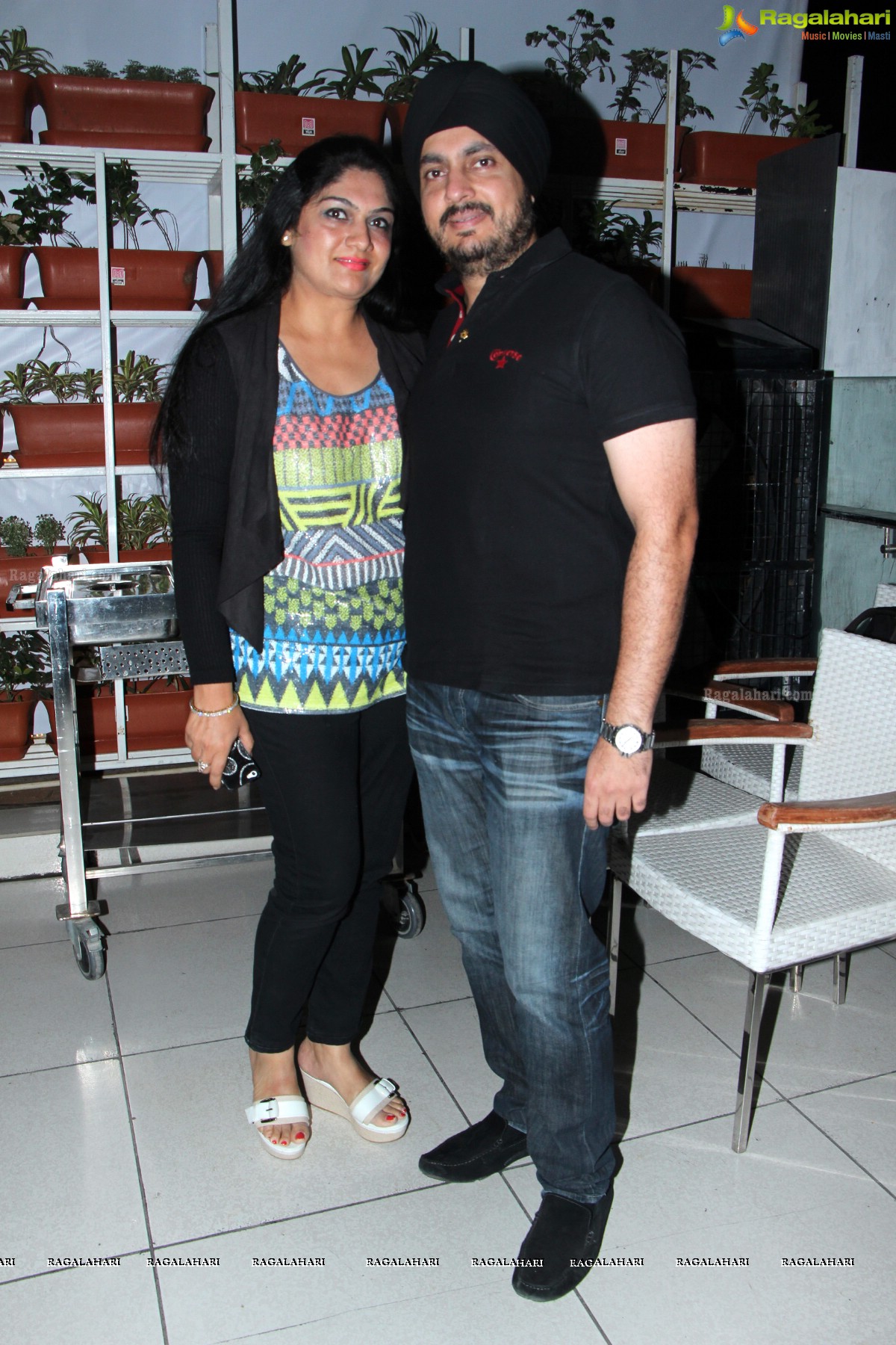 Shimmery n Starry Night - Hosted by Sunil and Sonia