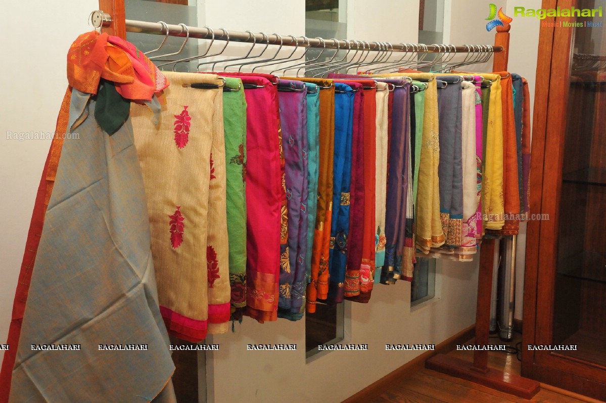 Shalini launches Shrujan Hand Embroidery Exclusive Expo