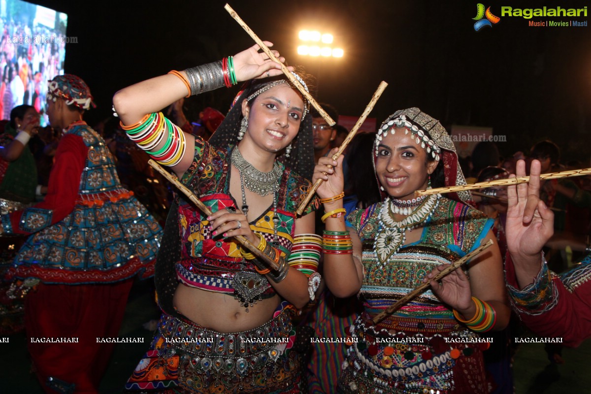 Legend Navratri Utsav 2014 at Imperial Gardens, Hyderabad