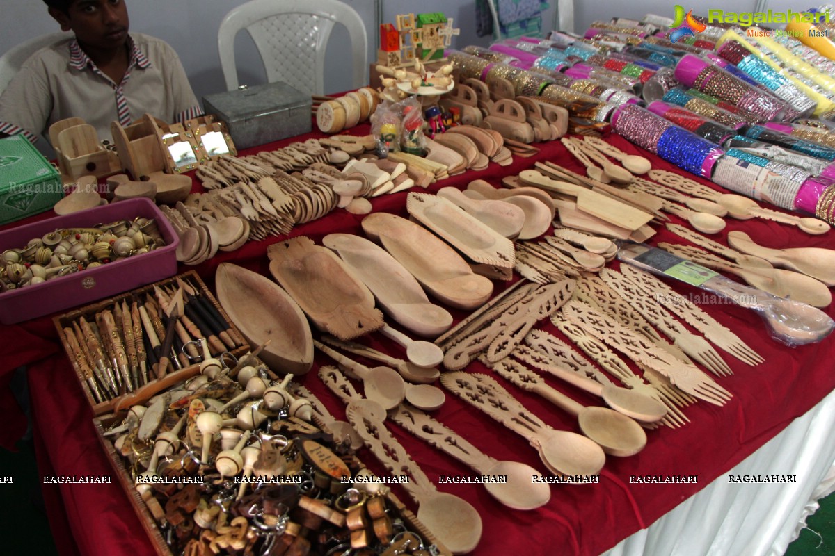 Lepakshi Craft Bazaar, Hyderabad