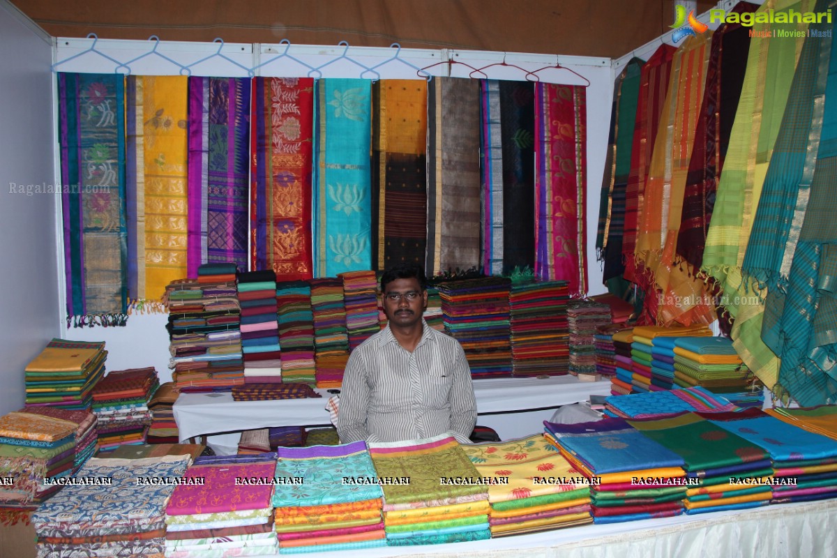 Lepakshi Craft Bazaar, Hyderabad