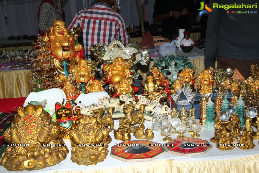 Mahathi inaugurates Lepakshi Crafts Festival in Hyderabad