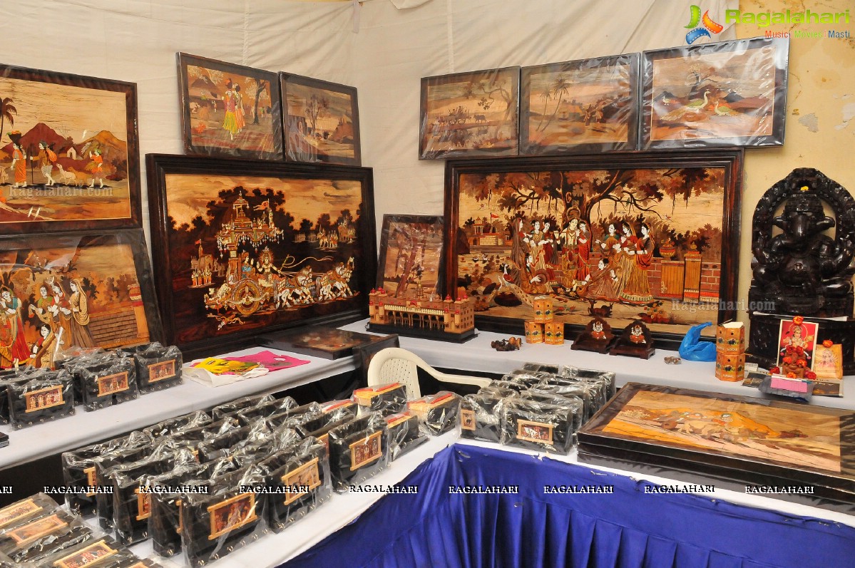 Lepakshi Handicrafts & Handlooms Exhibition, Hyderabad (Sep. 2014)