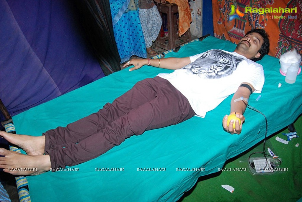 TV Artist Madhusudhan Blood and Food Donation Camp