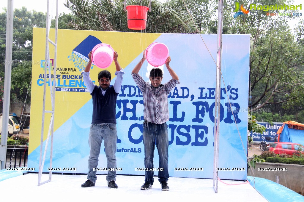 Manjeera Mall Organises Fund Raising ALS Ice Bucket Challenge