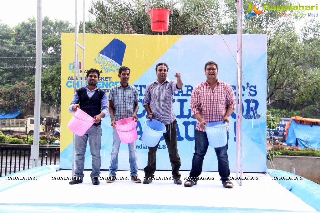 Manjeera Mall Organises Fund Raising ALS Ice Bucket Challenge