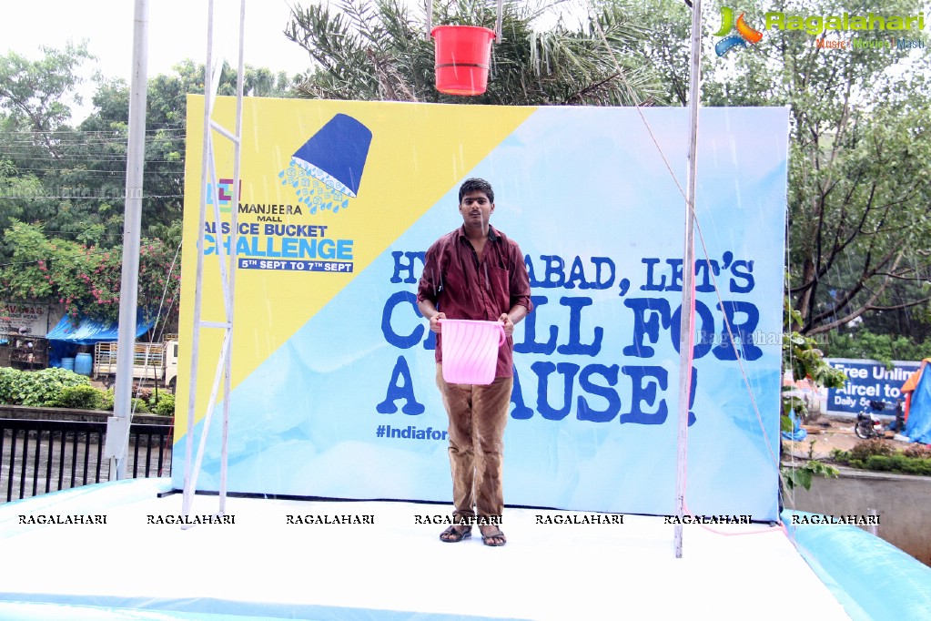 Manjeera Mall Organises Fund Raising ALS Ice Bucket Challenge