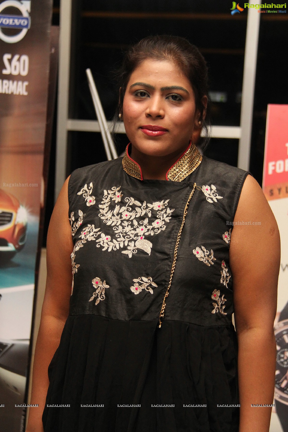 Mary Kom Special Screening by Bisket Srikanth