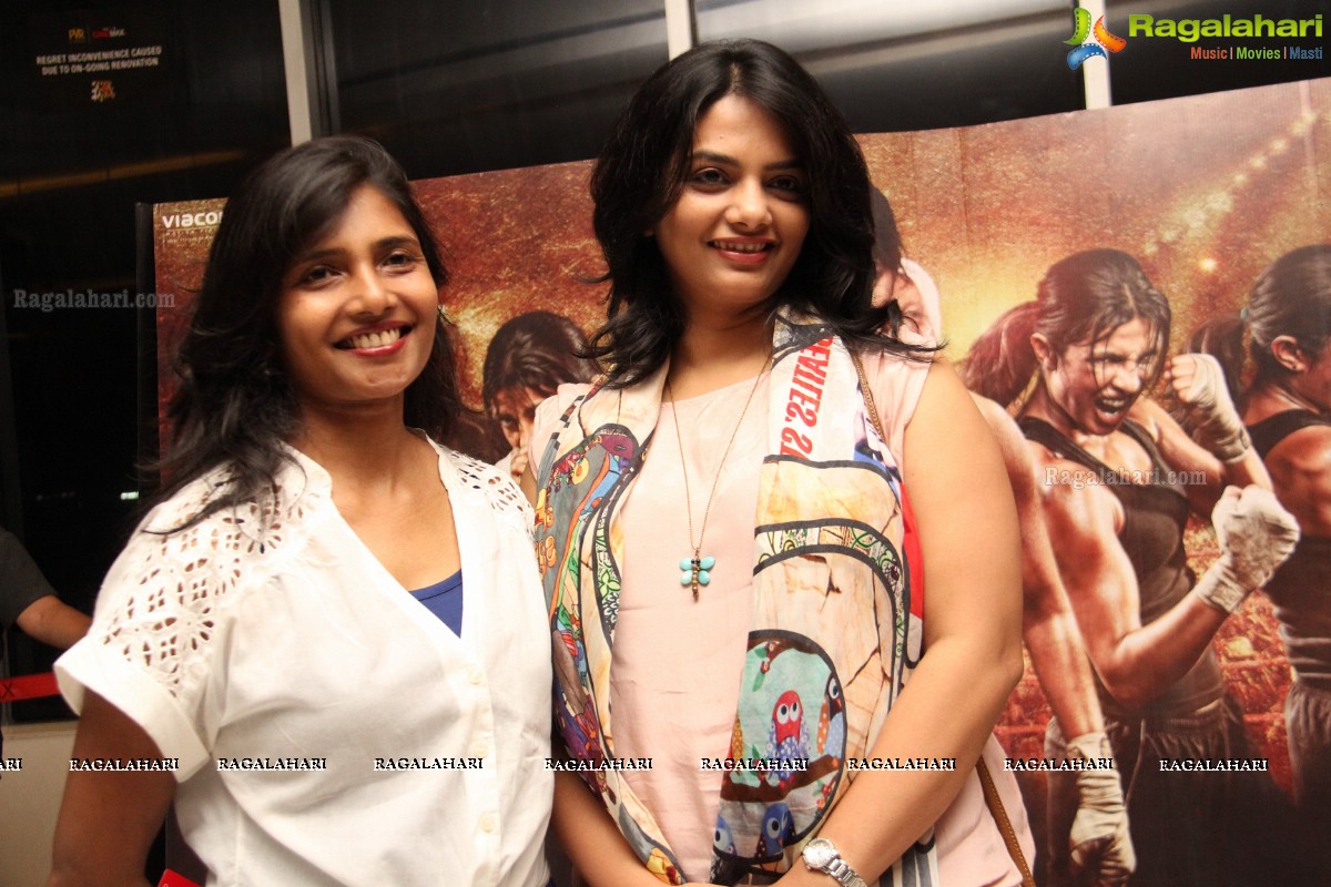 Mary Kom Special Screening by Bisket Srikanth