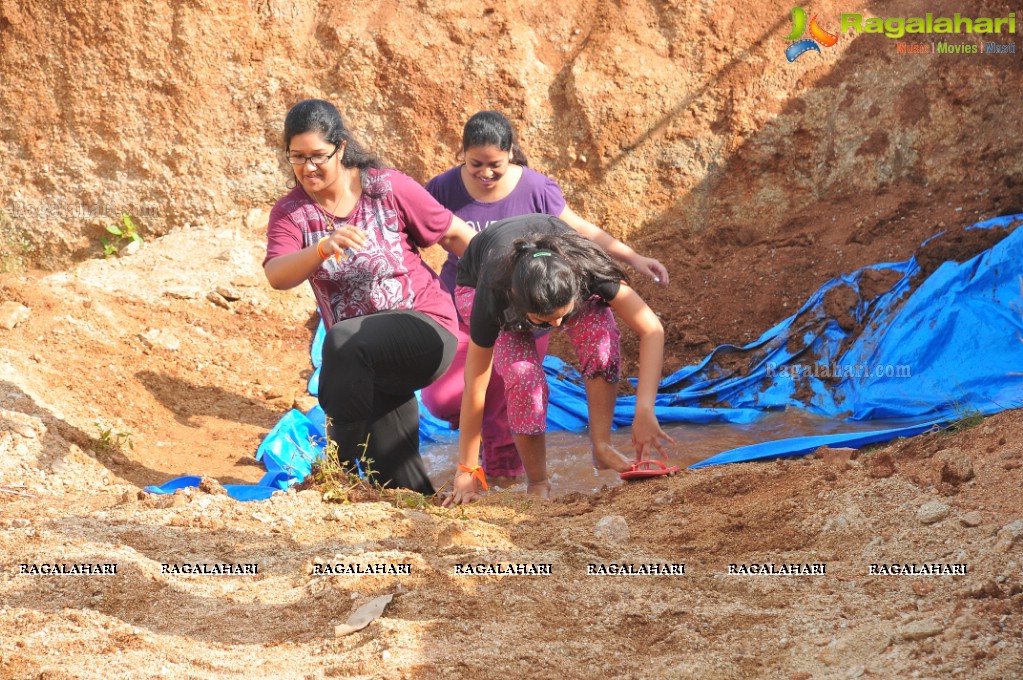 Hyderabad Mud Run 2014 at Lahari Resorts, Patancheru