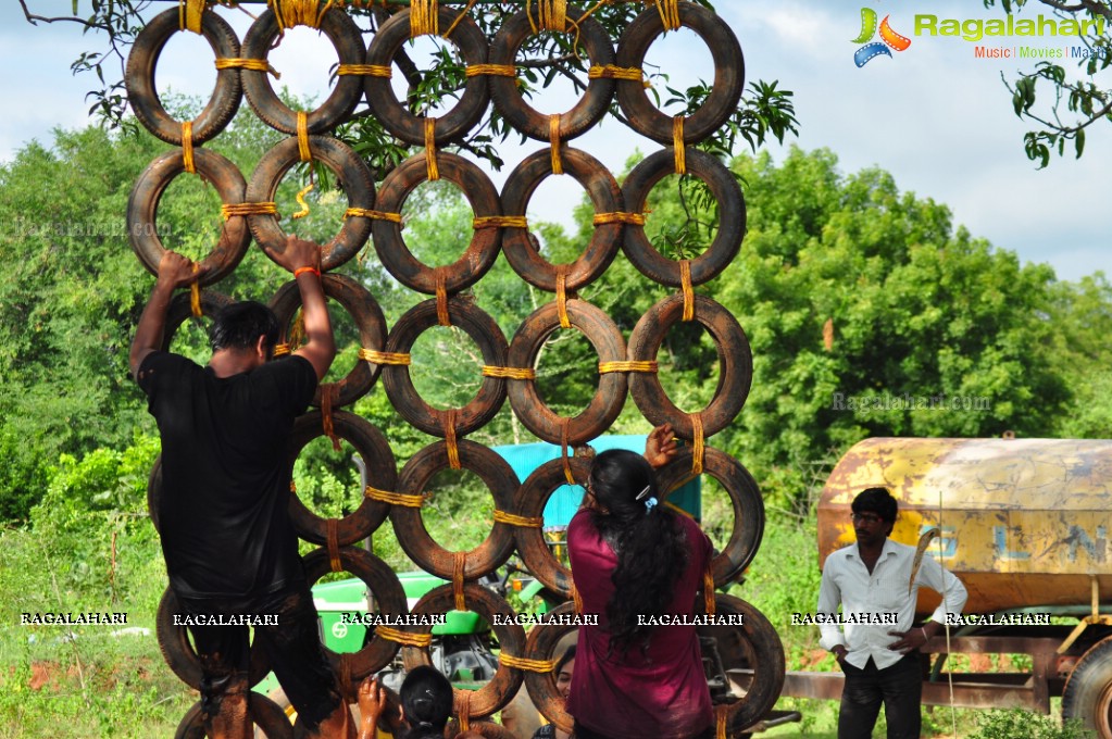 Hyderabad Mud Run 2014 at Lahari Resorts, Patancheru