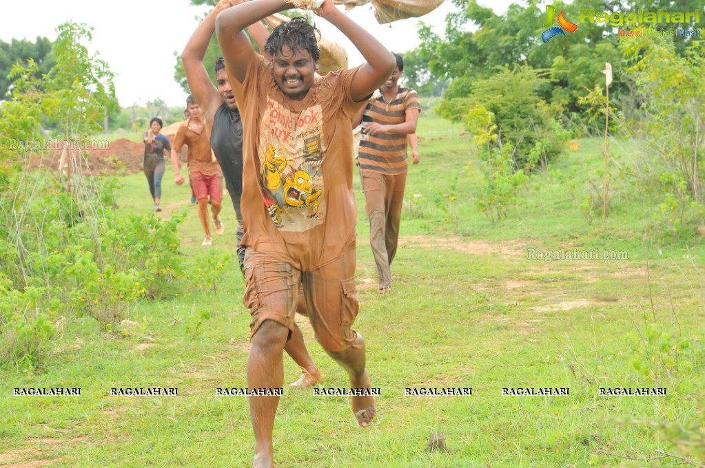 Hyderabad Mud Run 2014 at Lahari Resorts, Patancheru