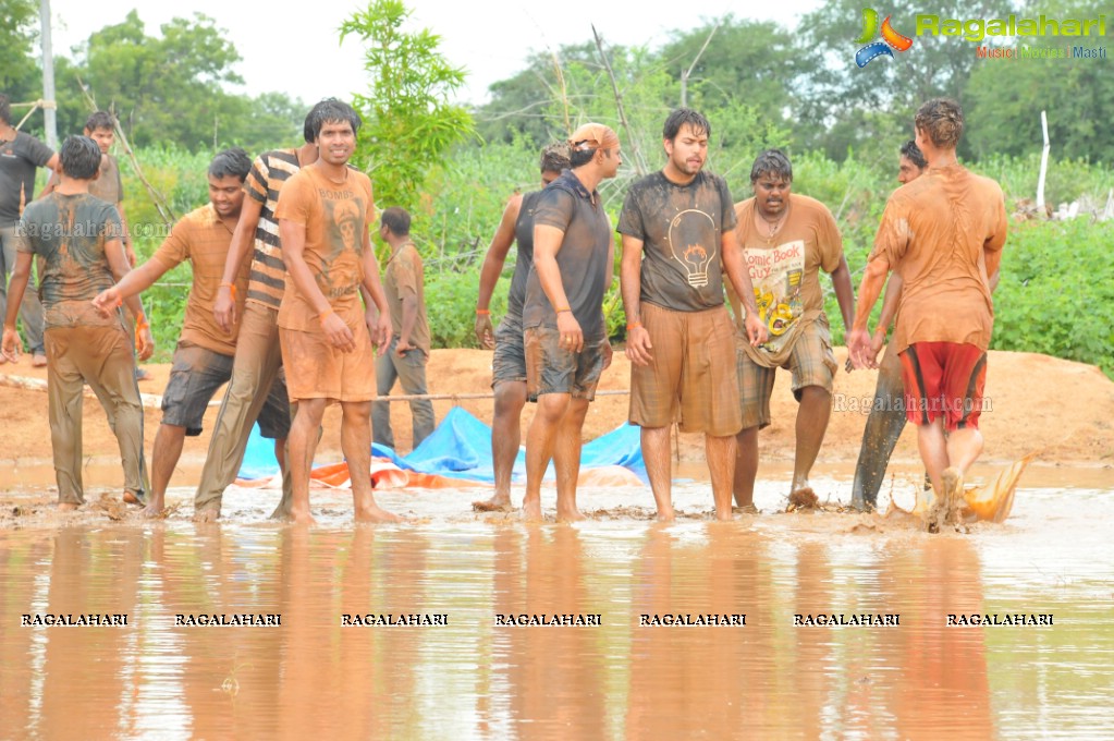 Hyderabad Mud Run 2014 at Lahari Resorts, Patancheru