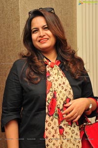 Neelam C Lalwani