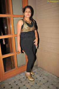 Neelam C Lalwani