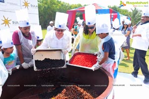 Novatel Fruit Mixing Brunch