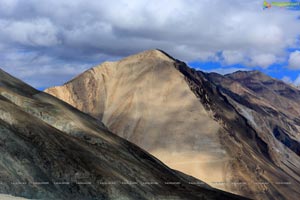 Pangong Tso Lake High Definition Images