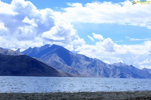 Pangong Tso Lake High Definition Images