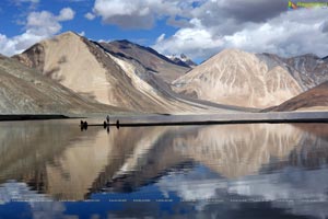 Pangong Tso Lake High Definition Images