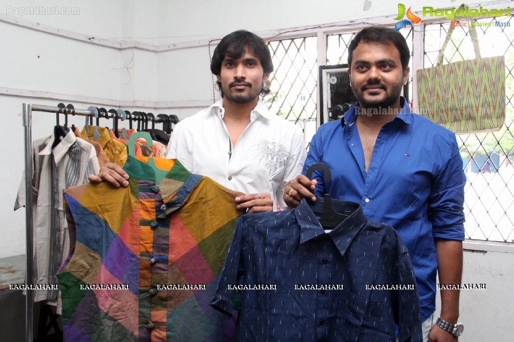 Sri Nilayam Movie Team inaugurated Pochampally IKAT Art Mela (Sept. 2014)