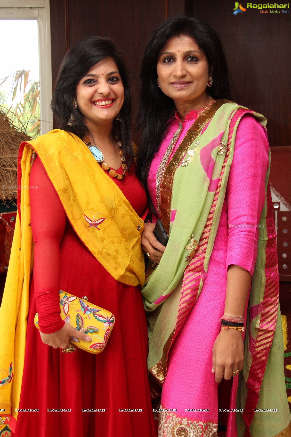 Dandia and Garba Dhoom Party by Bina Mehta and Shashi Nahata