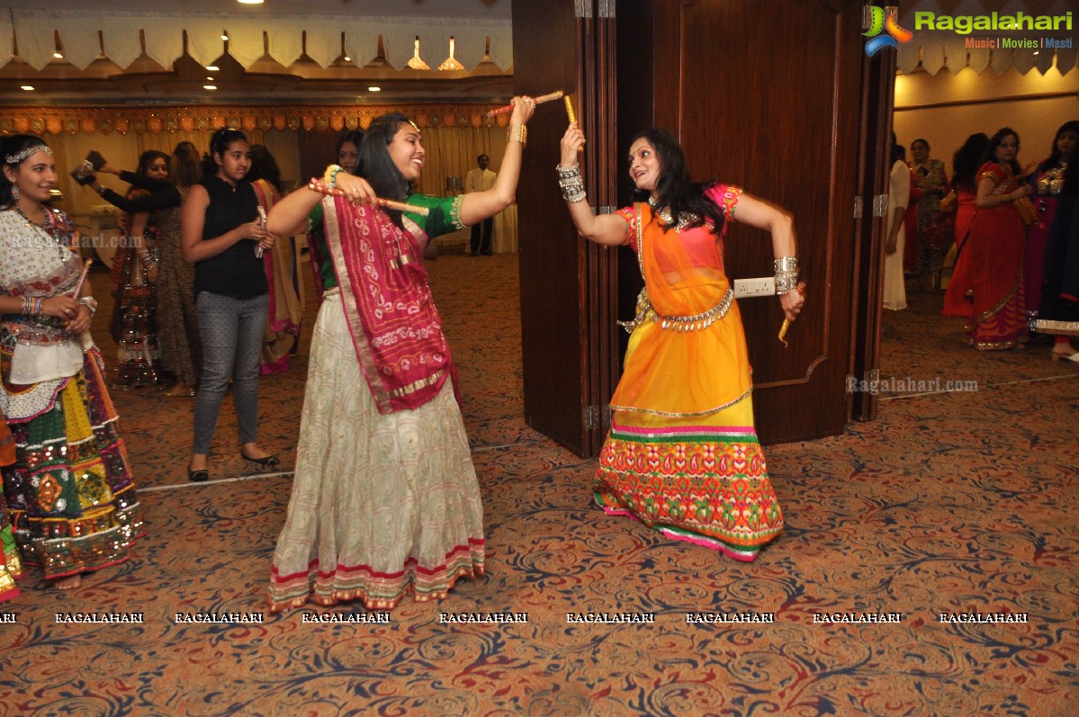 Dandia and Garba Dhoom Party by Bina Mehta and Shashi Nahata