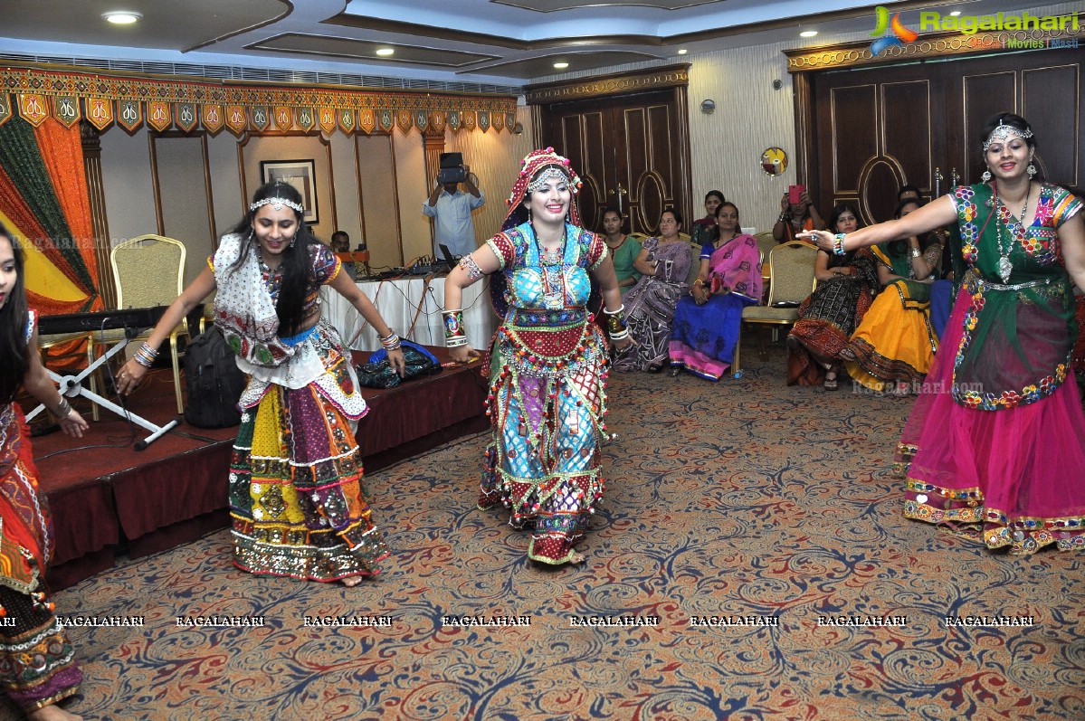 Dandia and Garba Dhoom Party by Bina Mehta and Shashi Nahata