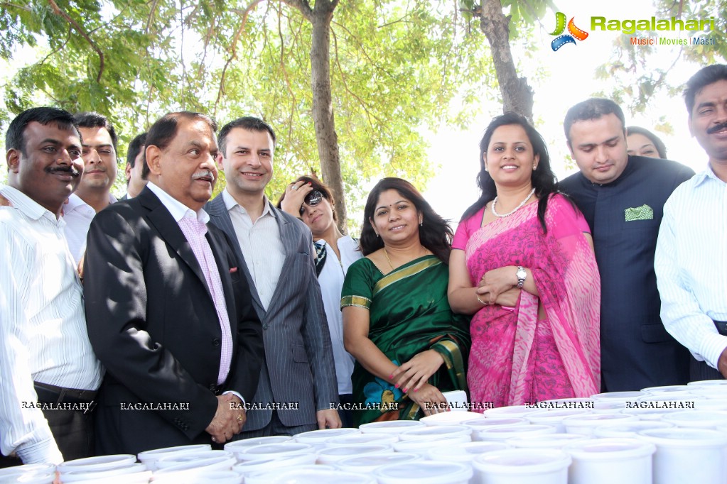 Rice Bucket Challenge by Taj Falaknuma Palace in Hyderabad