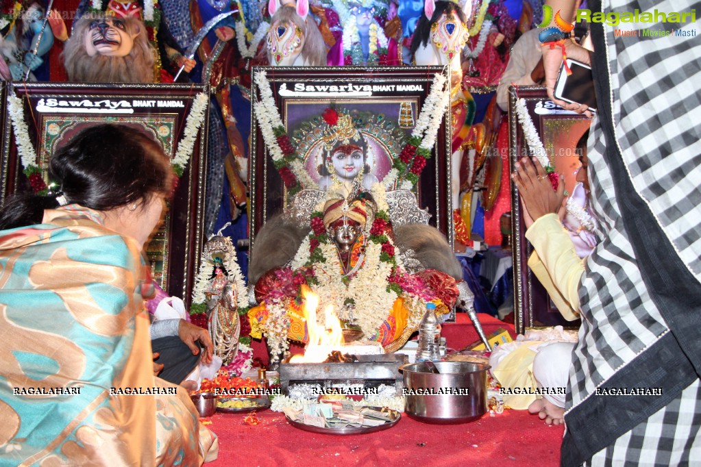 Shyam Bhajan by Nain Agarwal at Rikabgunj, Hyderabad