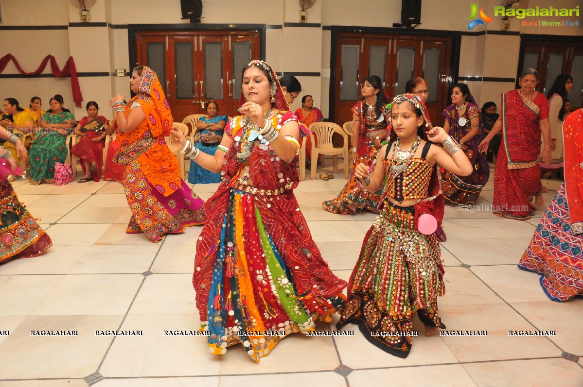 Sangini Club's Dandiya Celebrations 2014