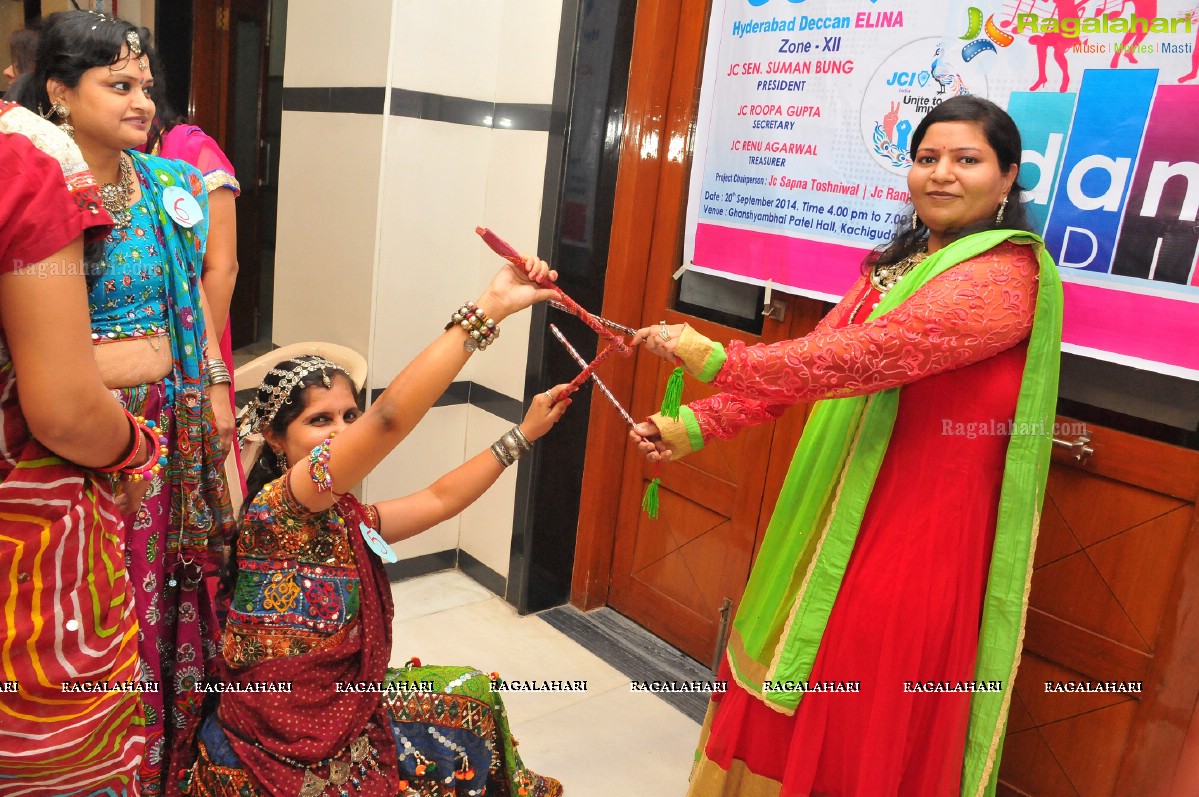 Sangini Club's Dandiya Celebrations 2014