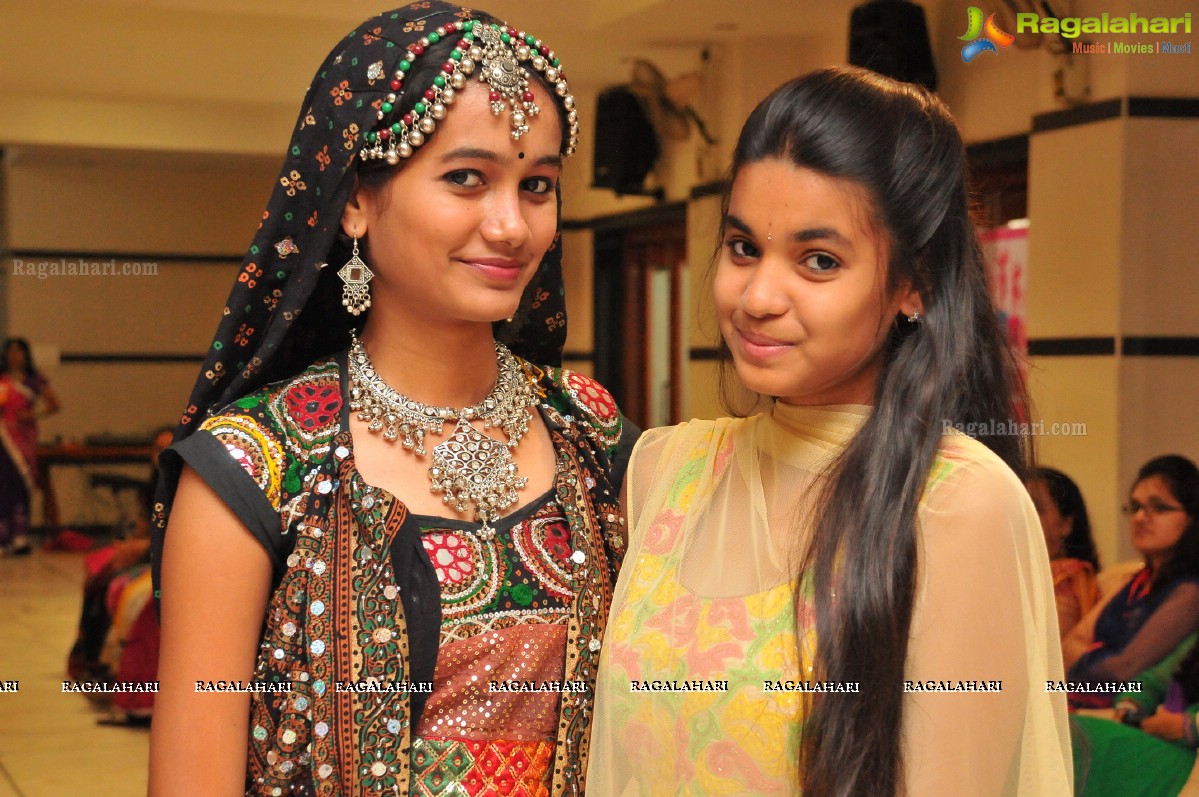 Sangini Club's Dandiya Celebrations 2014